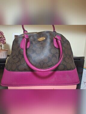 Coach Cora DOMED Satchel Preloved